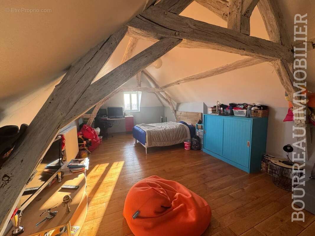 Maison à JOIGNY