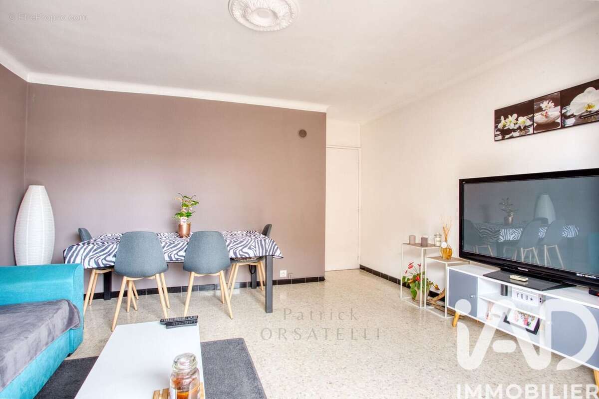 Photo 2 - Appartement à SAINT-RAPHAEL