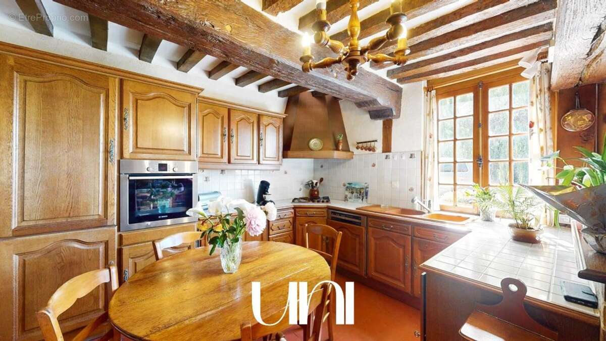Maison à SAINT-PIERRE-SUR-DIVES