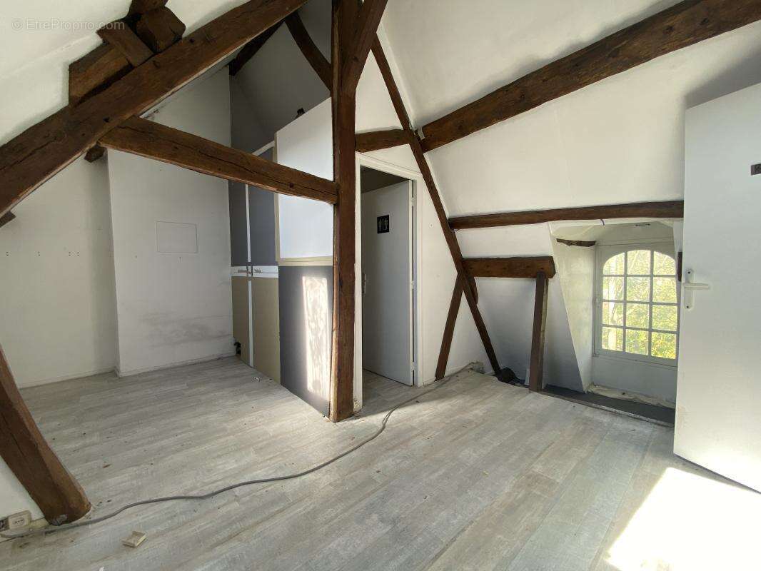 Maison à ROSNY-SUR-SEINE