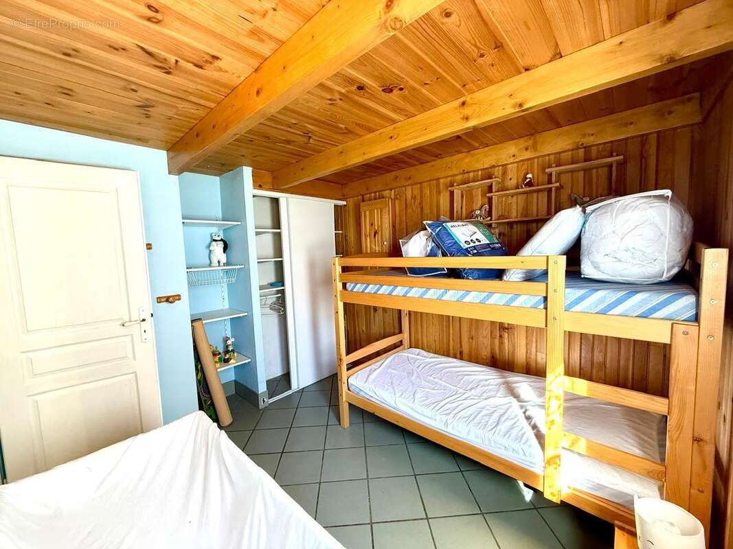 Appartement 104 m² à Prades  - photo 14