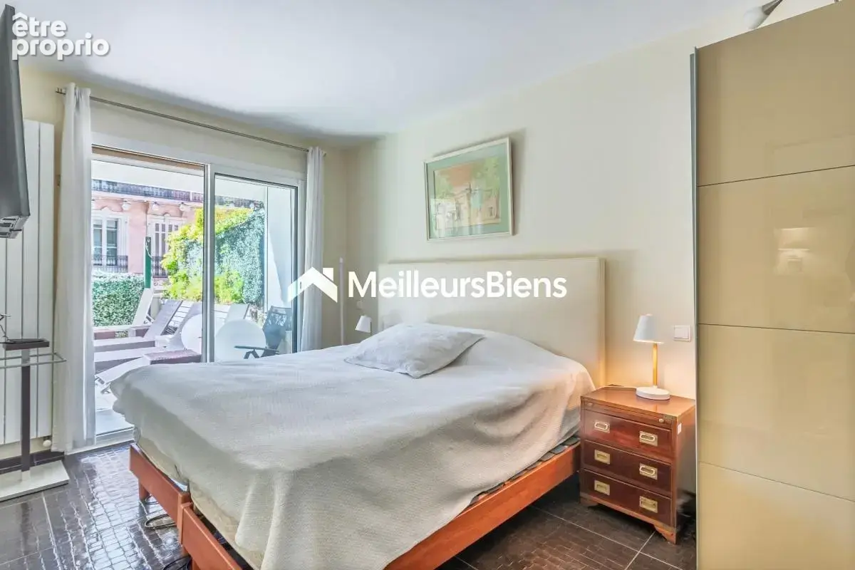 Cannes, coeur Banane :  Rare Appartement 3 chambres et grande terrasse - photo 11
