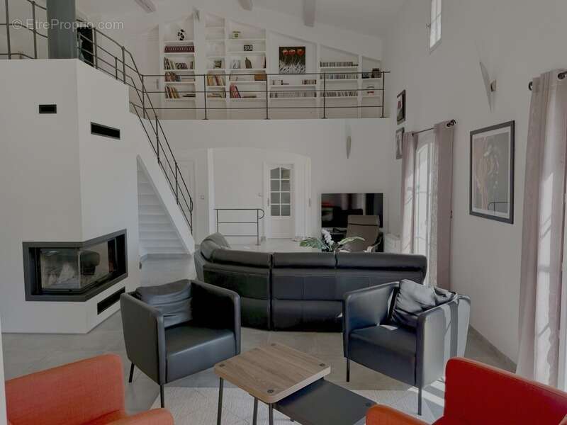 Maison à OLLIOULES