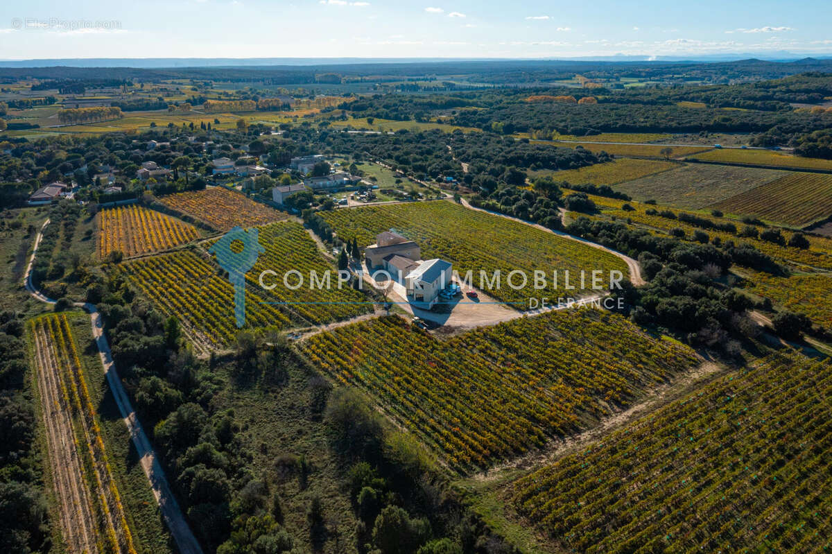 DEPT-30-A VENDRE-POUZILHAC Ensemble immobilier de 550m2 avec superficie habitable actuelle de 170m2 évolutive - photo 20