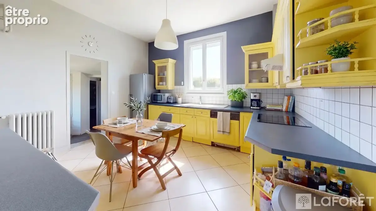 A vendre, Maison familiale, Reims nord, 4 chambres, Volume, Charme, Jardin. - photo 4