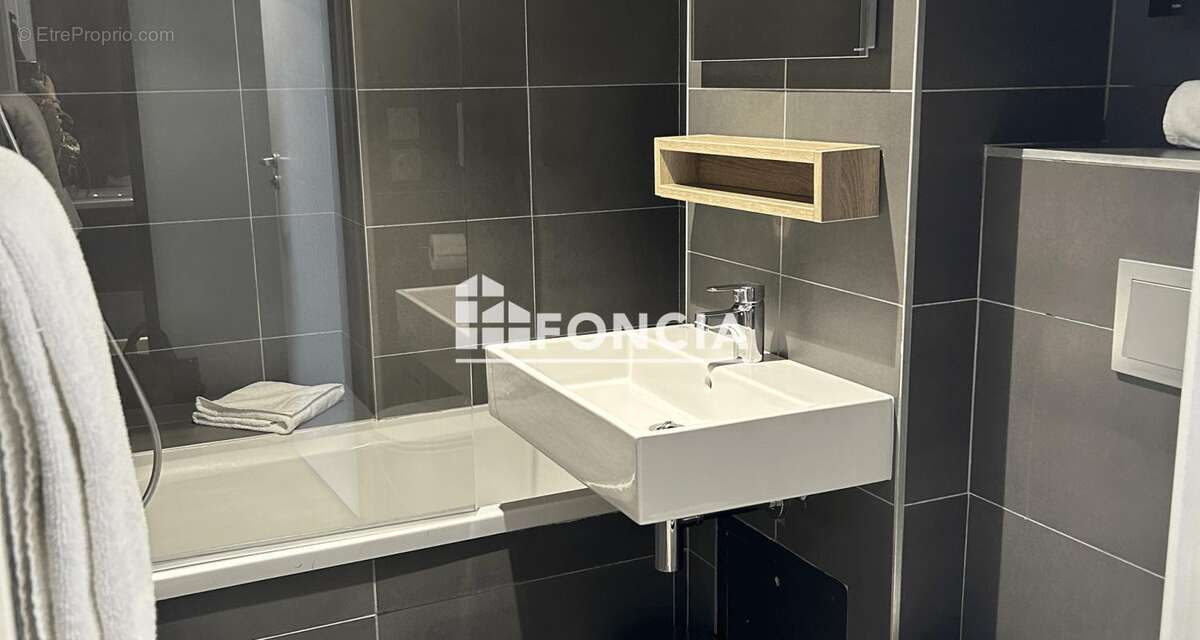 Appartement à BAILLY-ROMAINVILLIERS