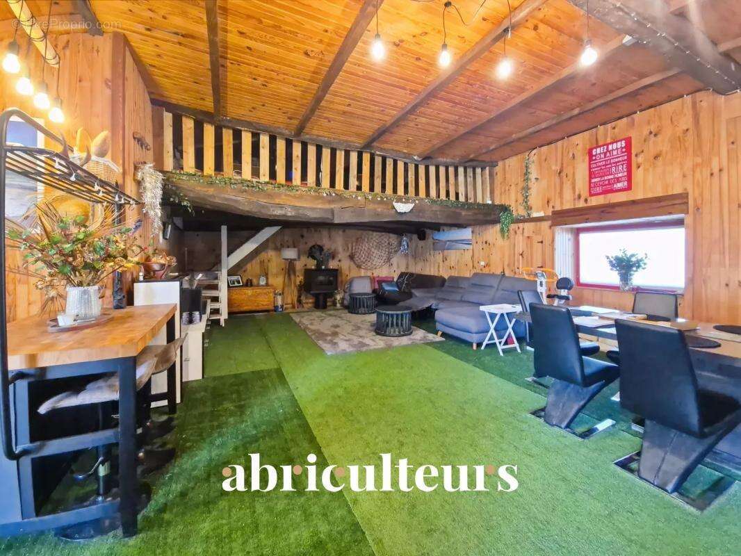 Maison à BRIE-SOUS-MATHA