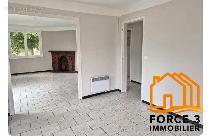 Maison 139 m² à Saint-Julien-En-Born  - photo 7