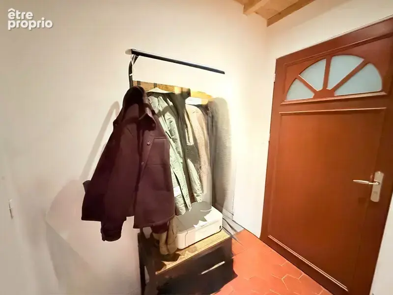 AGDE théatre,  grand appartement  de  54m²  environ . - photo 9