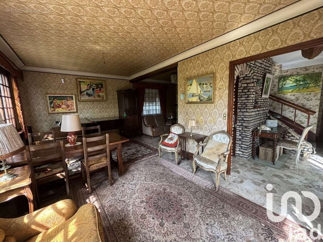 Photo 8 - Maison à LE PLESSIS-TREVISE