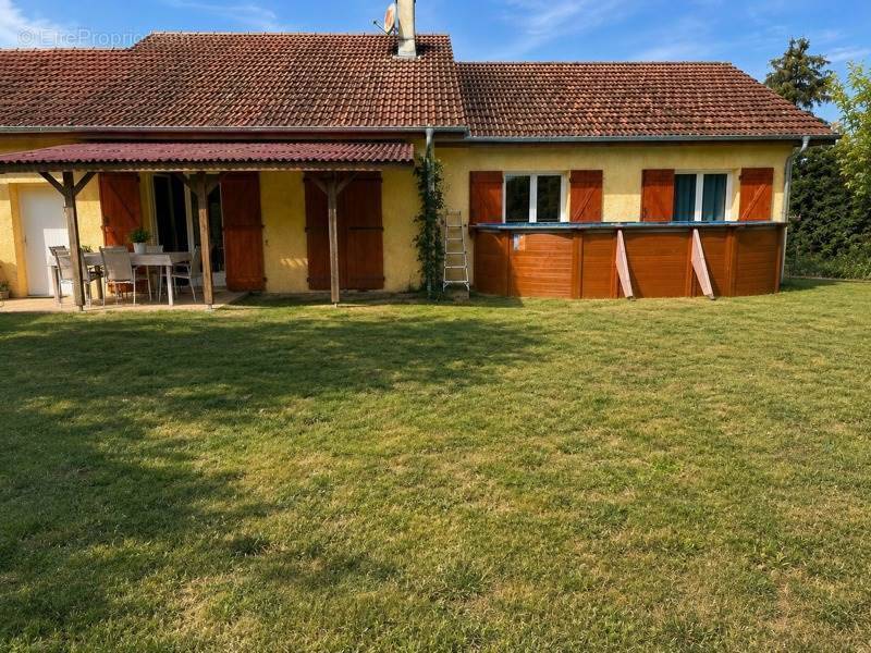 Maison à CREYS-MEPIEU