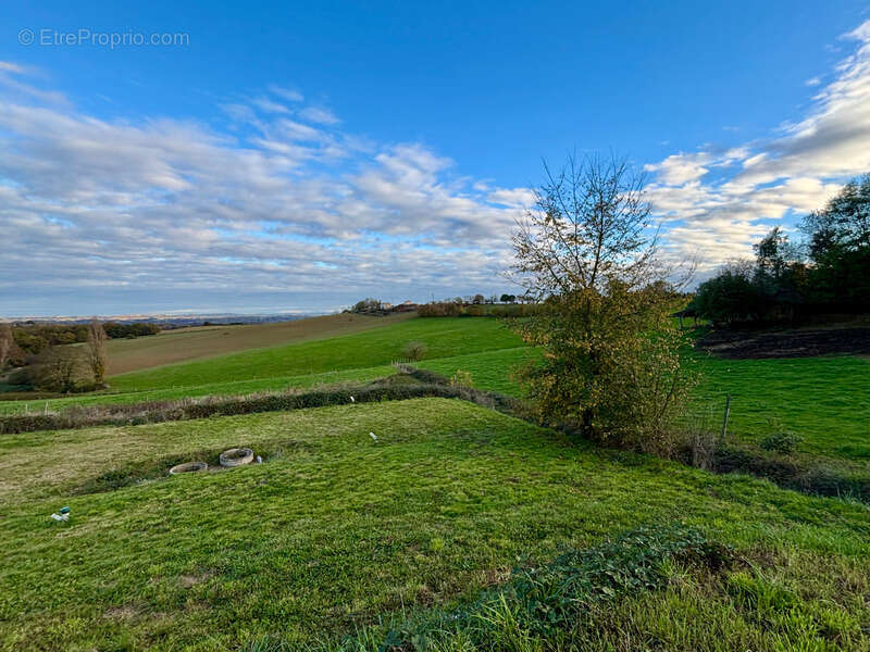 Maison à SAINTE-DODE