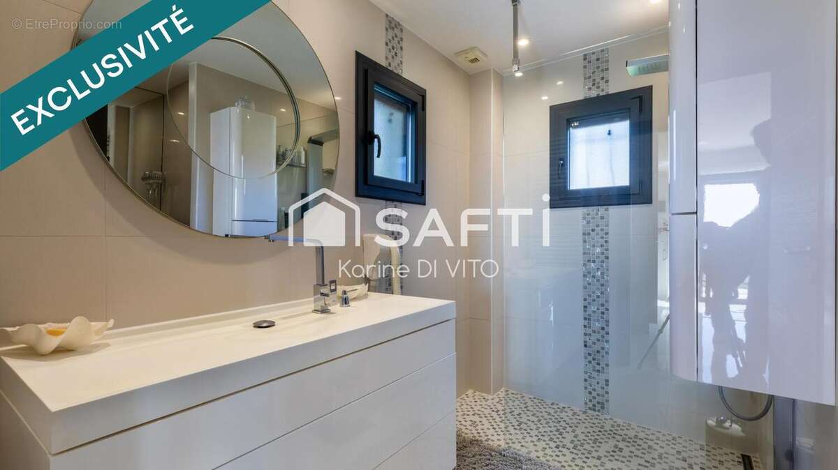 Photo 8 - Maison à FREJUS