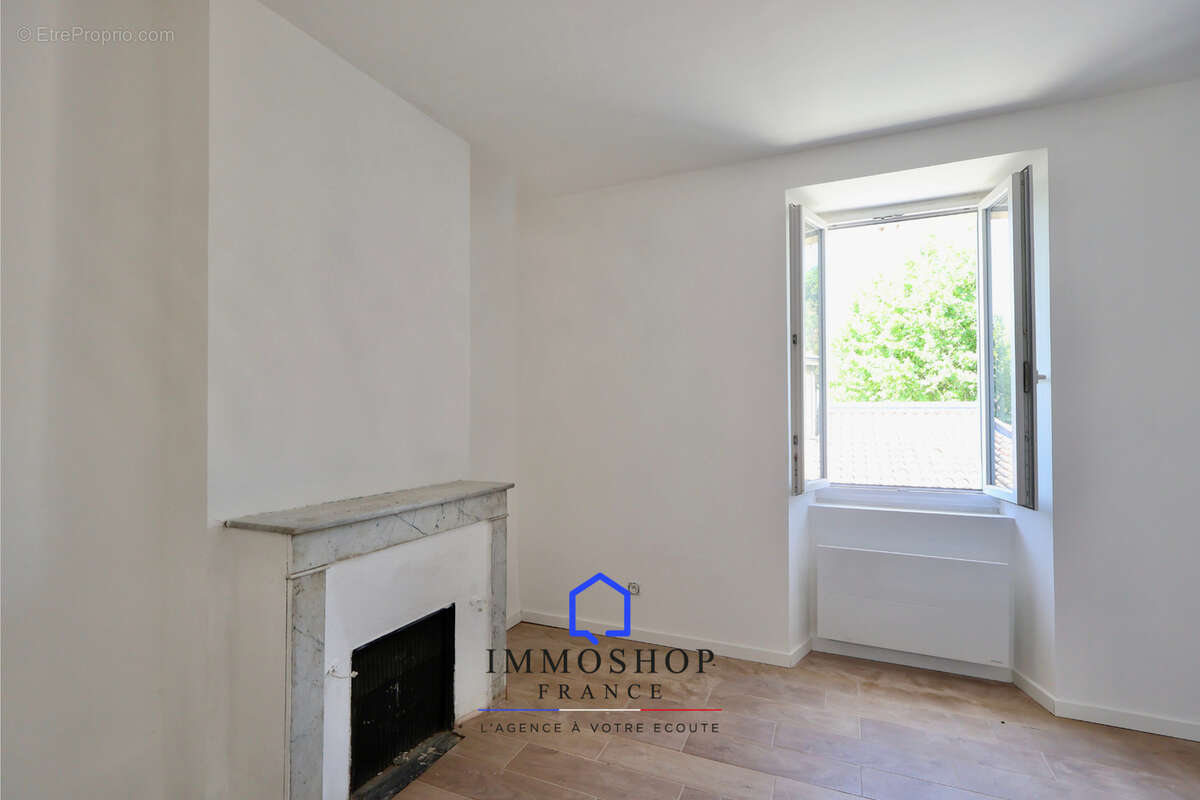 Maison de ville T5 - Rognes Village (13840) - photo 5
