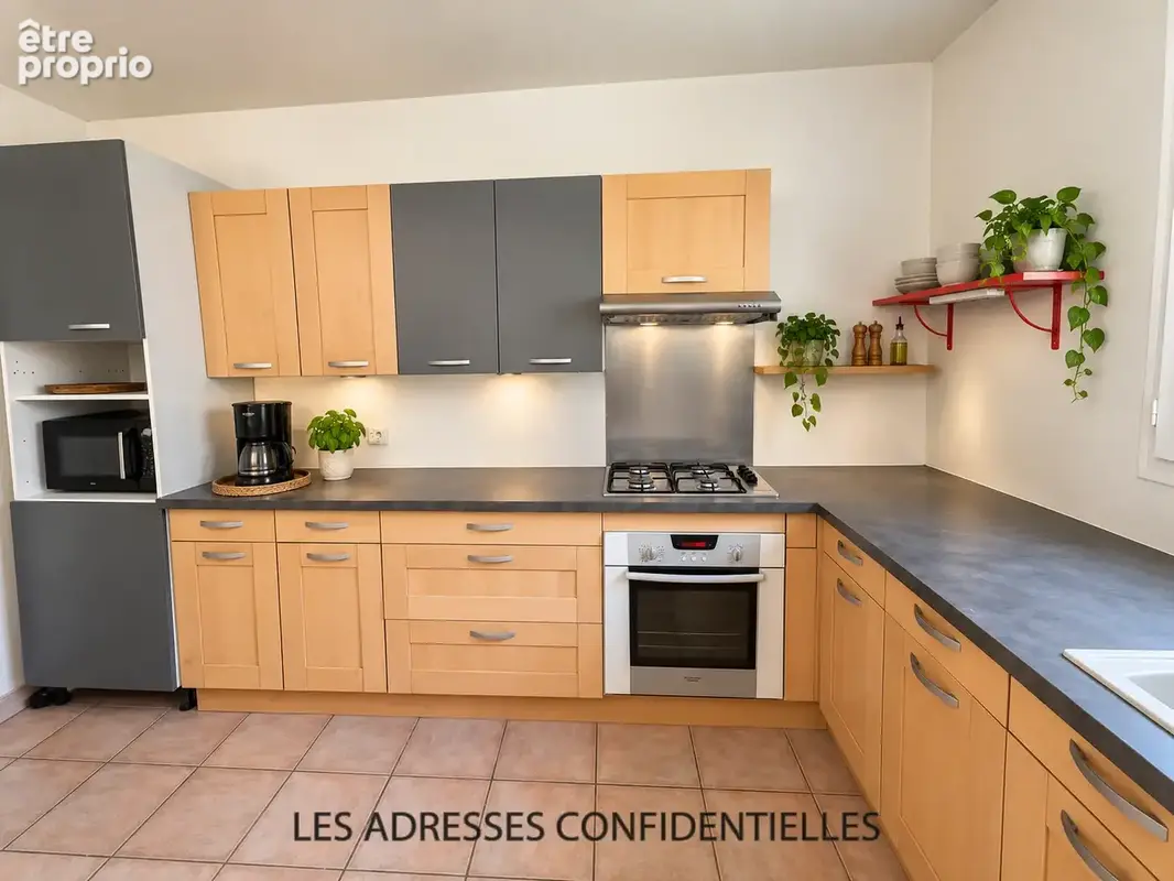 JONAGE   Maison familiale avec 4 chambres et grand garage, terrain de 612 m2 - photo 5