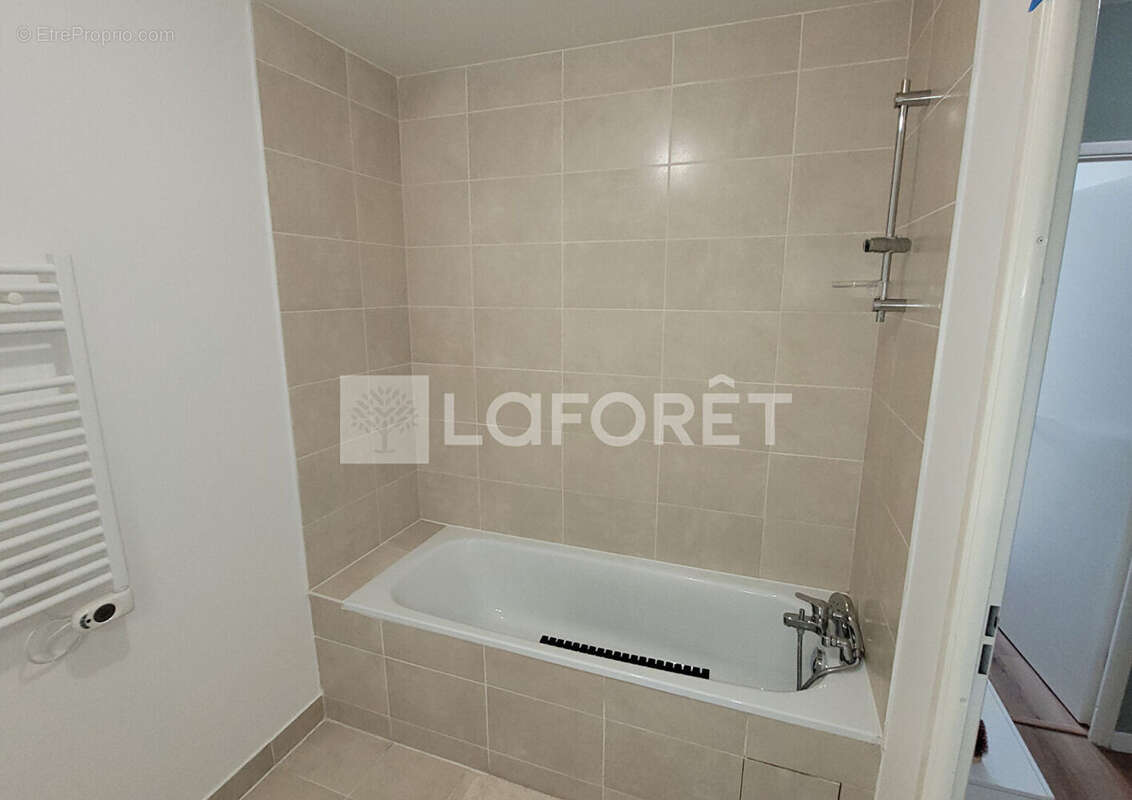 Appartement à THIAIS