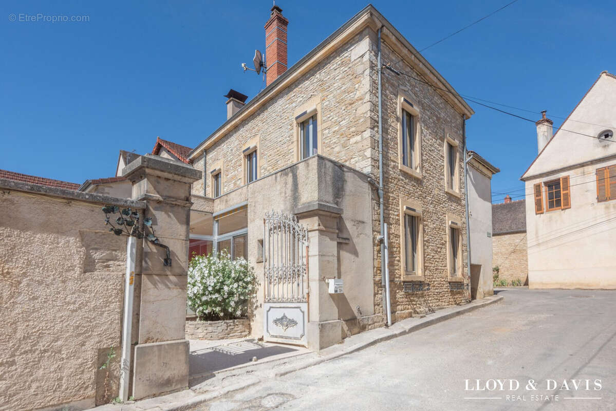 Maison à VOLNAY