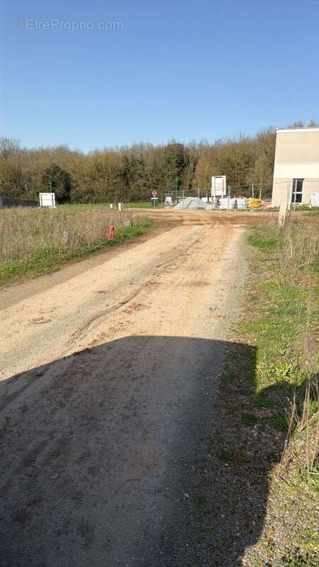 Terrain à AIFFRES
