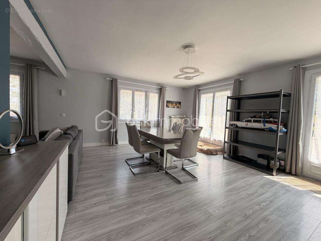 Maison familiale et individuelle - photo 3