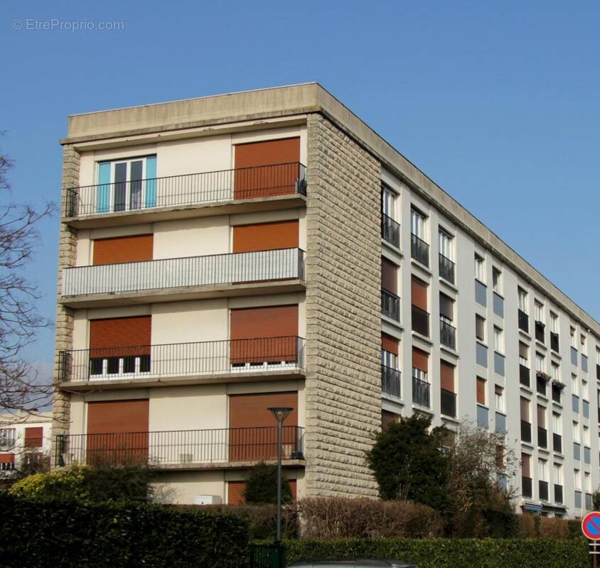 Photo 1 - Appartement à CHILLY-MAZARIN