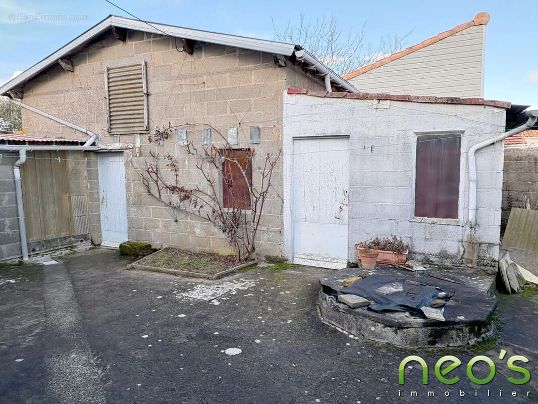 Maison à BEGROLLES-EN-MAUGES