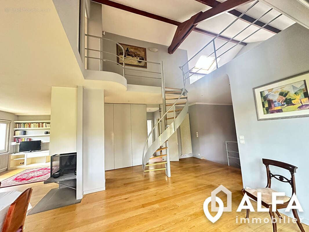 Maison à DEUIL-LA-BARRE