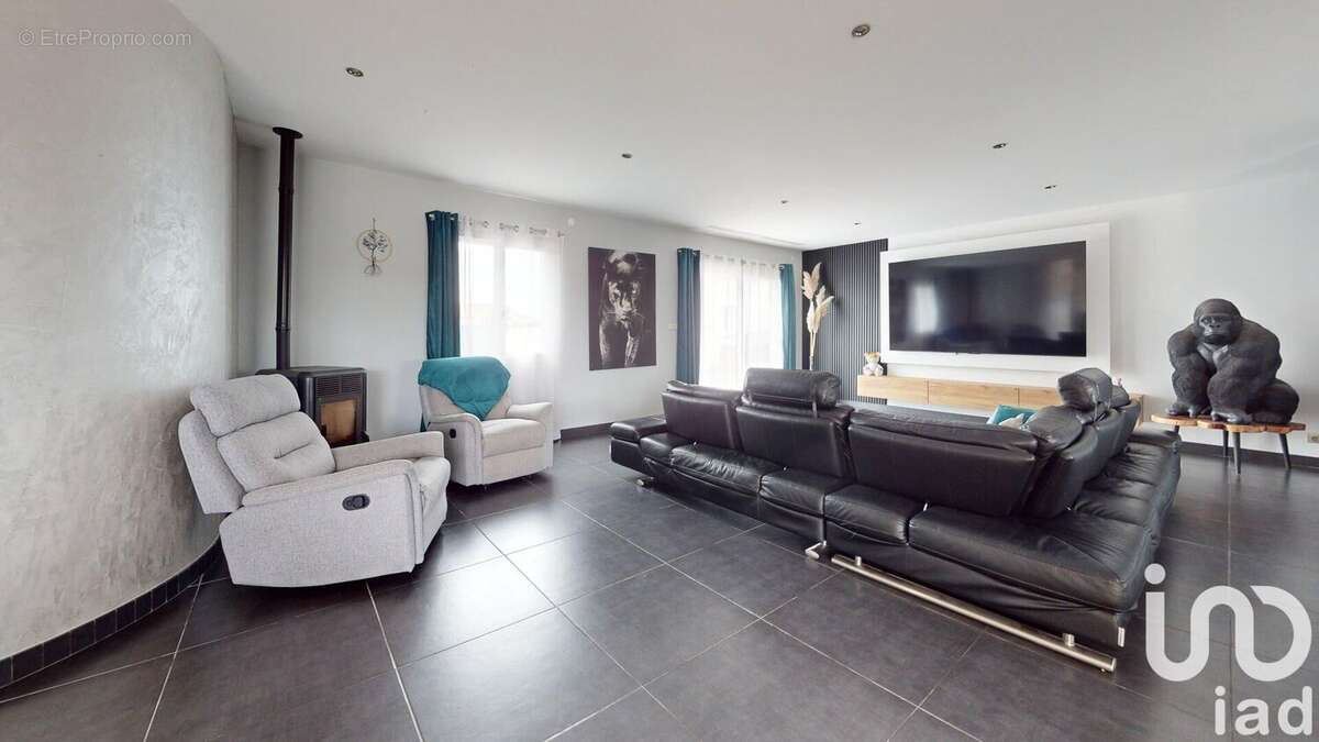 Photo 2 - Maison à MONTBETON