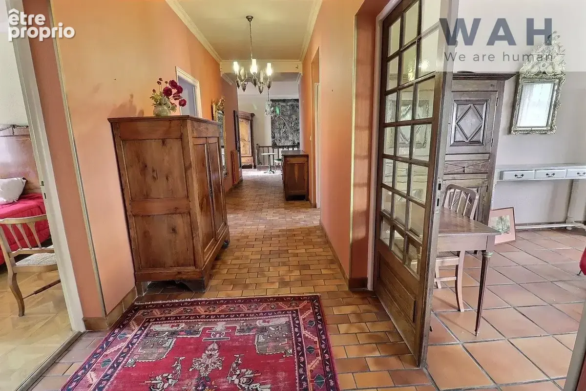 Vente maison de maitre 9 pieces  avec local commercial 34800 - photo 7