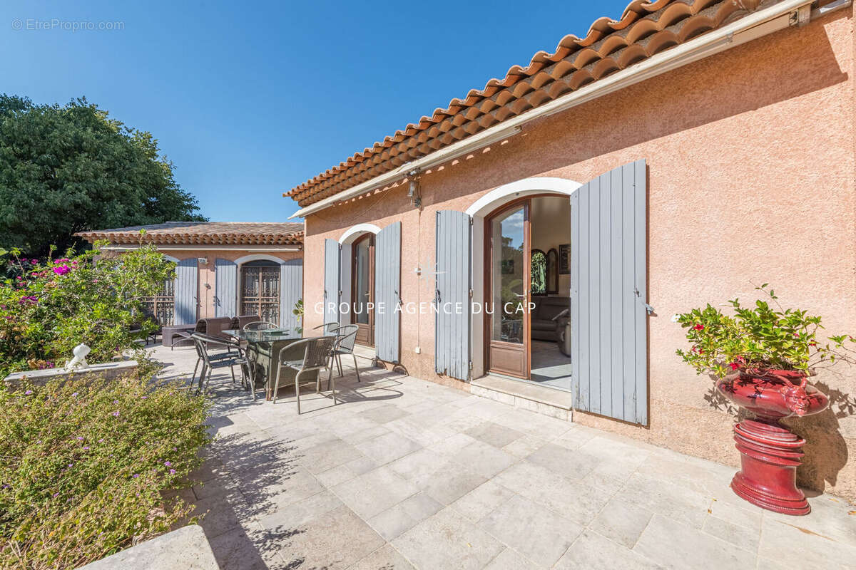 Maison à SAINT-RAPHAEL