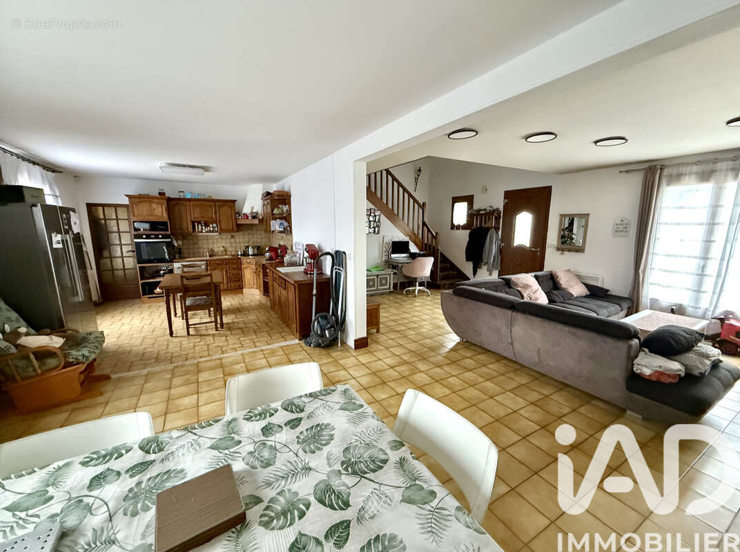 Photo 5 - Maison à LAVAL