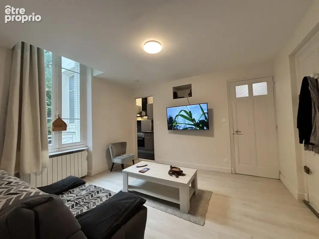 Appartement F2 meublé au cœur de Châtel-Guyon - photo 2