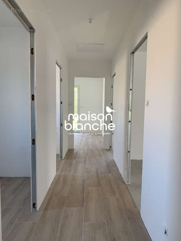 Maison à ANAIS