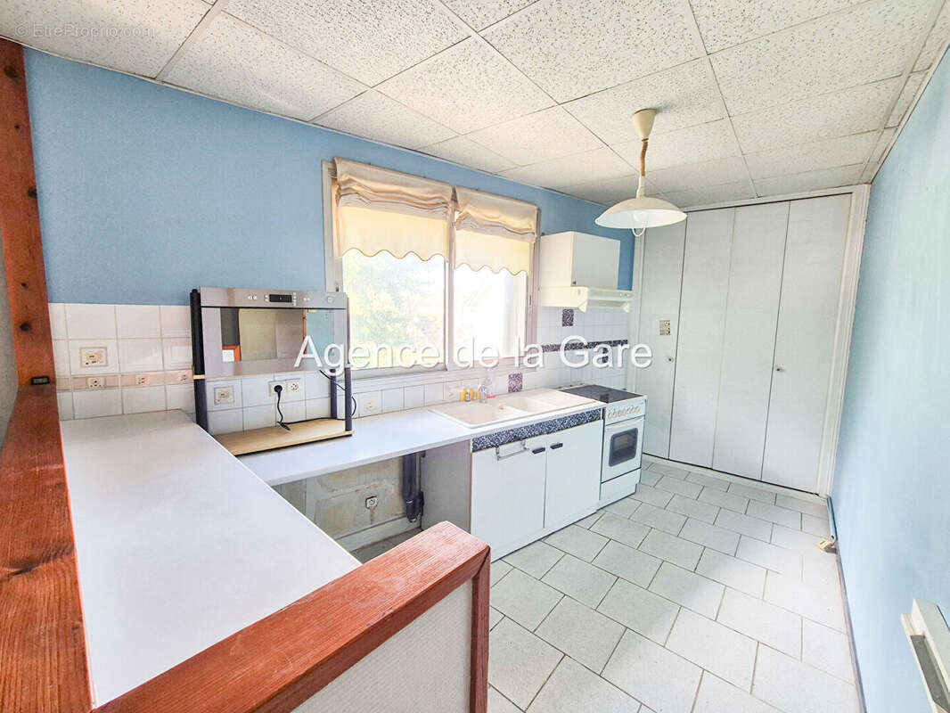 Appartement à HOUILLES