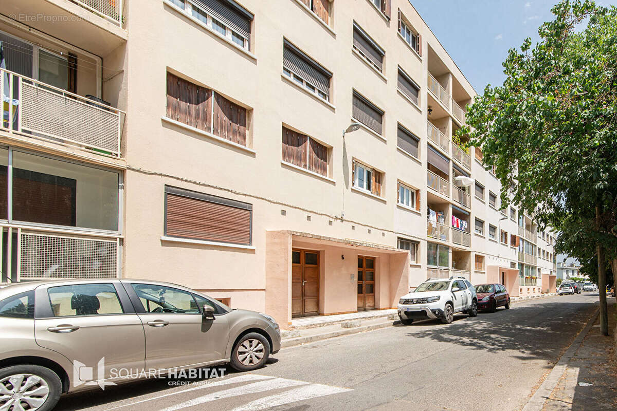 Appartement à MARSEILLE-13E