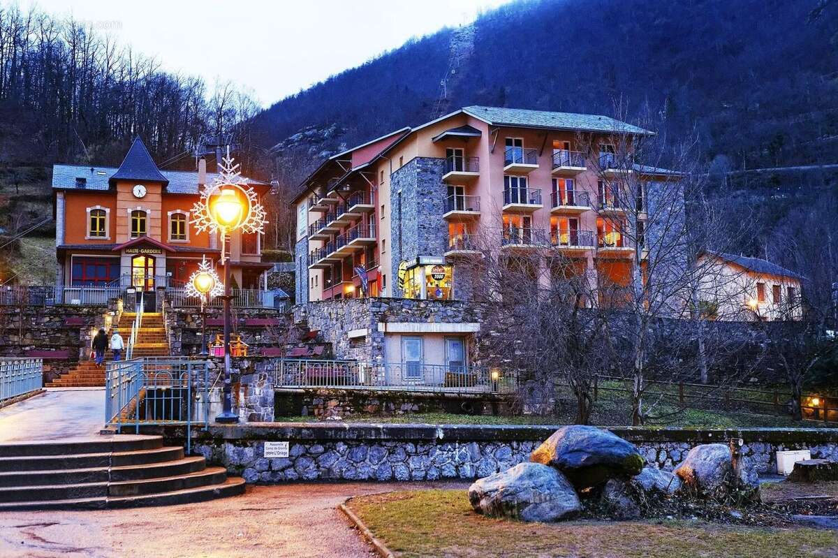 Appartement à AX-LES-THERMES