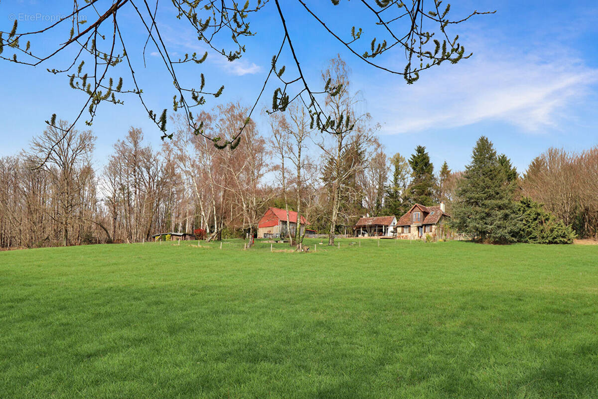 Maison à SAINT-SORNIN-LAVOLPS