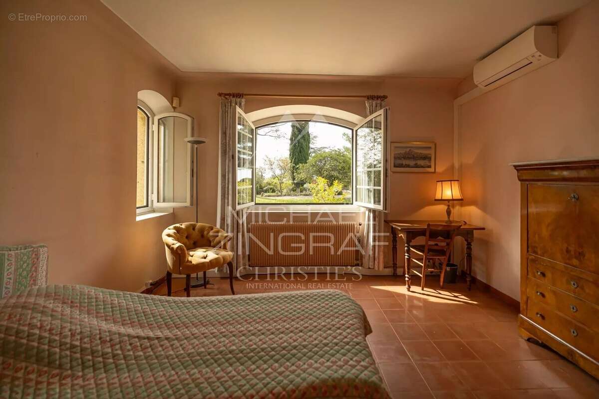 Maison à AIX-EN-PROVENCE