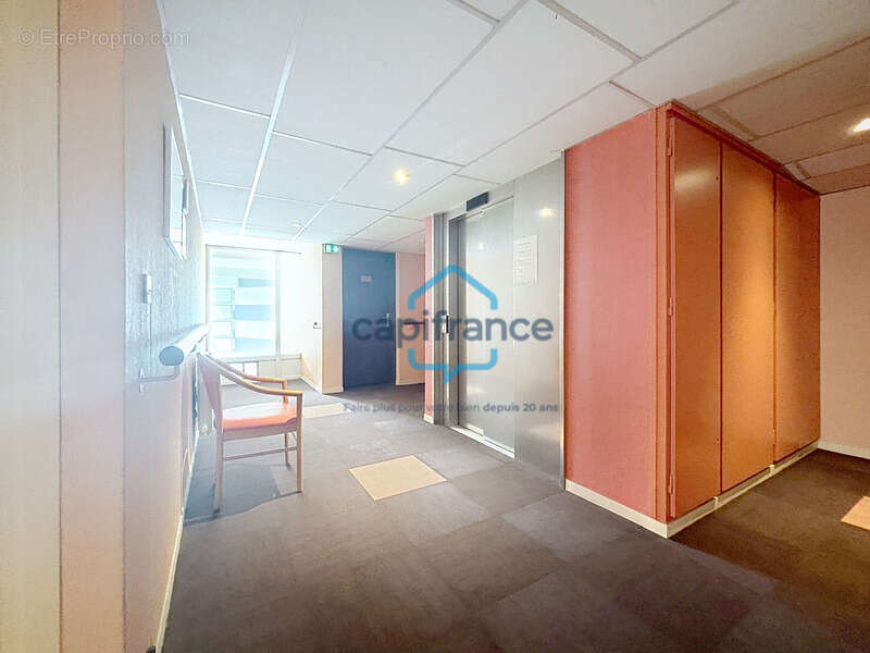 Appartement à MONT-SAINT-AIGNAN