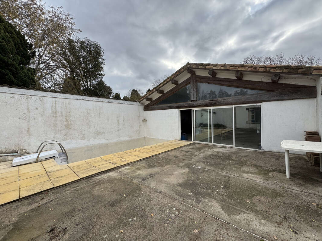 Maison à CUXAC-D&#039;AUDE