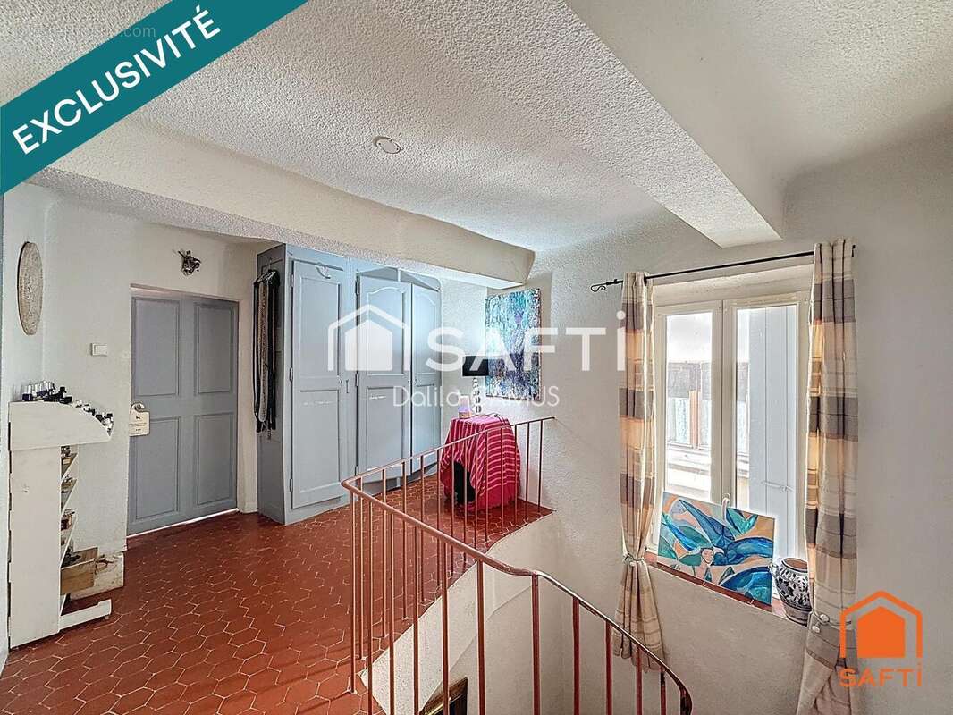 Photo 3 - Maison à REGUSSE