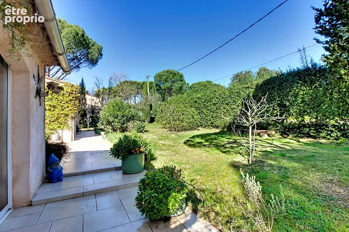 Maison 140  m² avec piscine, pool house et double garage . - photo 19
