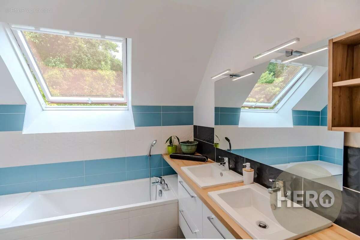 Maison à MONTFORT-L&#039;AMAURY