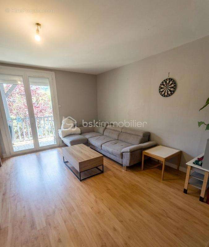 Opportunité Rare : Maison rapportant 8% de Rendement Brut - Idéal Investisseur ou Projet Familial - photo 9