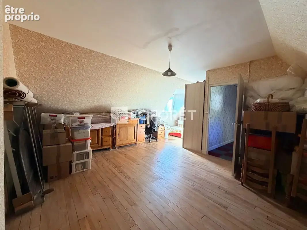 Secteur Vic Sur Cere maison 5 pièces118 m2 sur un parcelle de 340 m² - photo 14