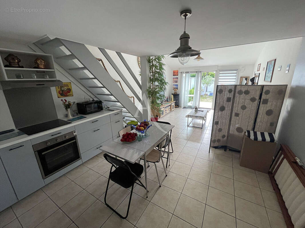 Maison à LA CHAIZE-GIRAUD