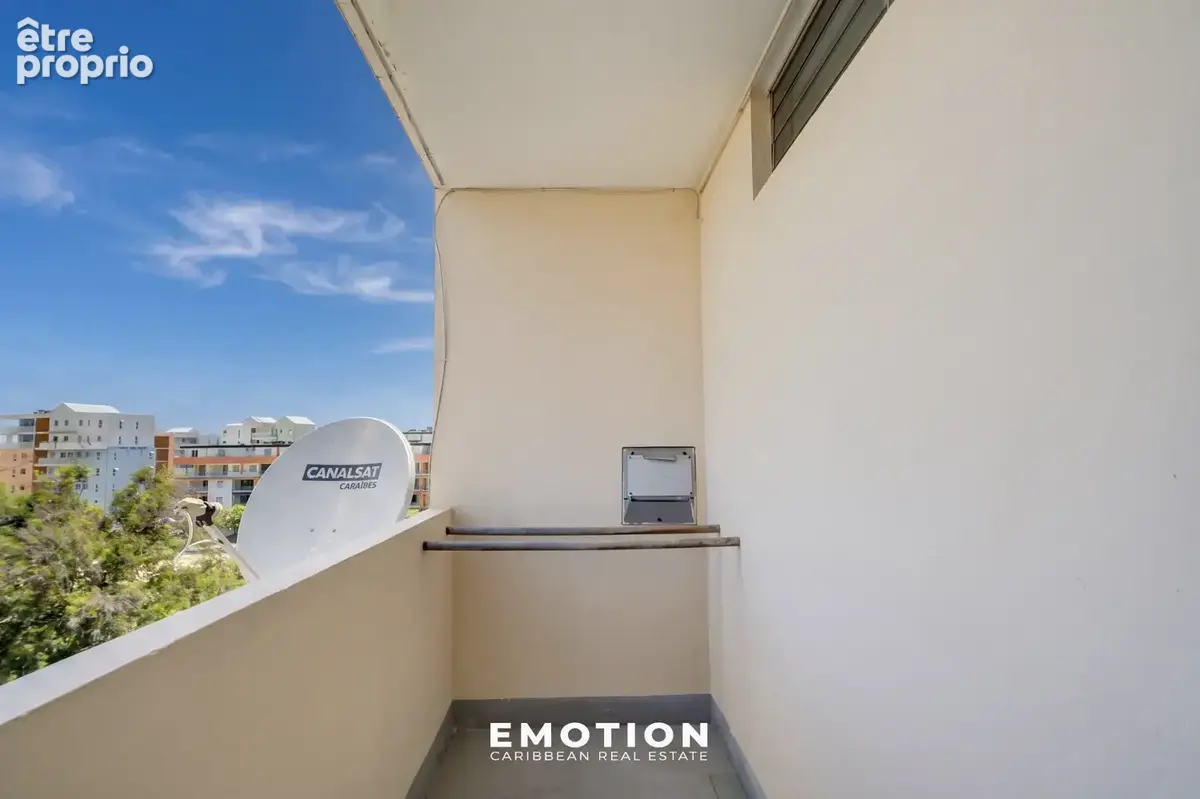 Appartement T4 86 m2 Pointe-à-Pitre   Nouveau mandat exclusif - photo 10