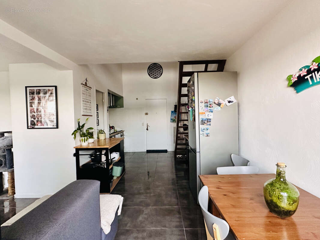 Appartement à PEYMEINADE