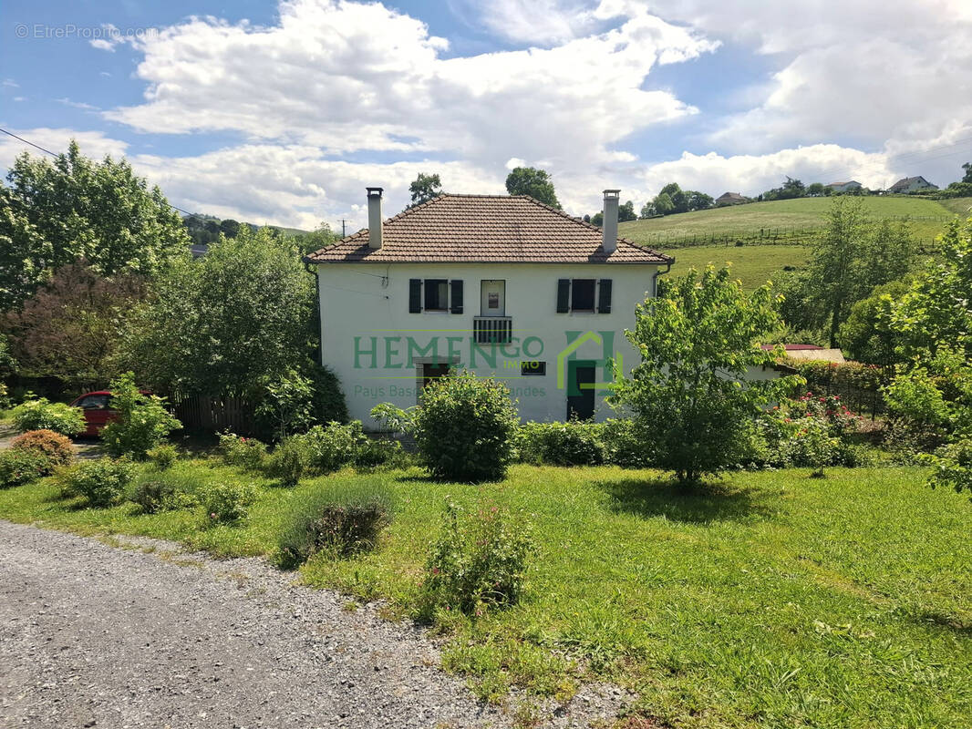 Maison à VIODOS-ABENSE-DE-BAS