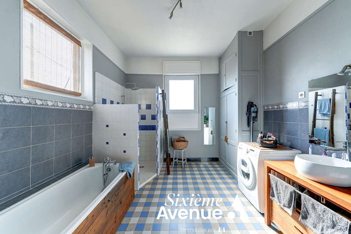 Maison à SAINT-PRIEST