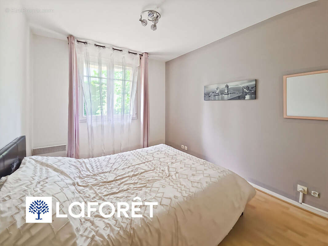 Appartement à RIS-ORANGIS